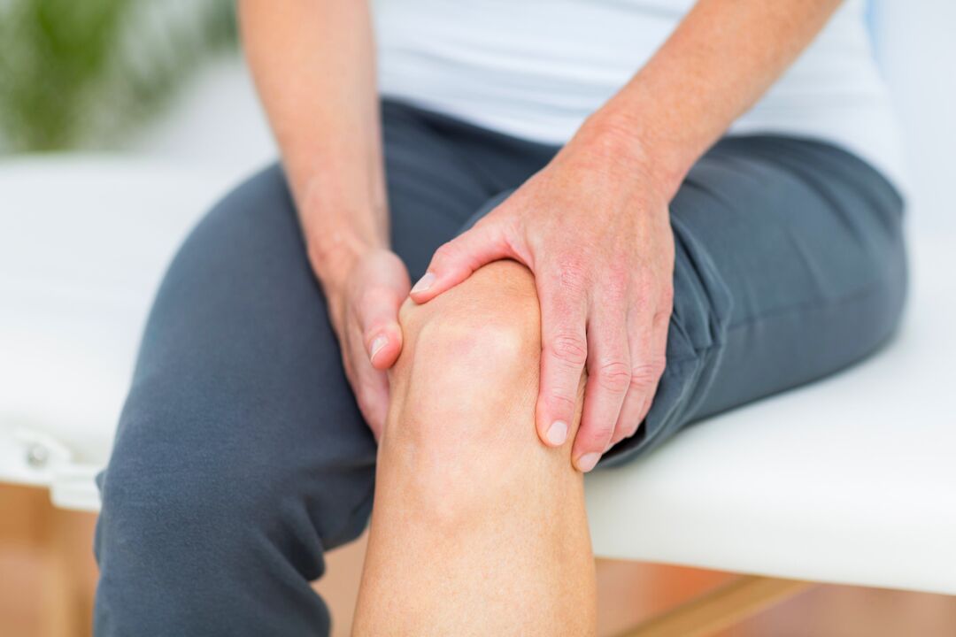 Многія людзі адчуваюць болі ў суставах рук і ног